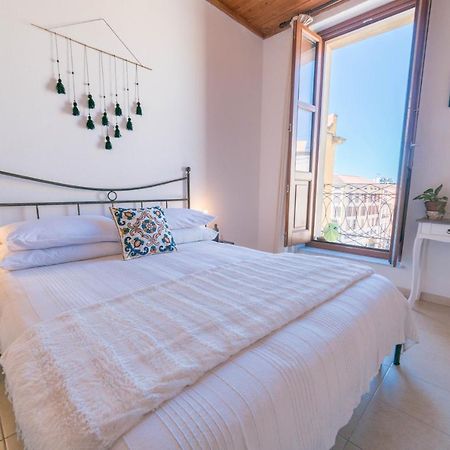 Yenne Rooms Wifi-Ac Кальяри Экстерьер фото