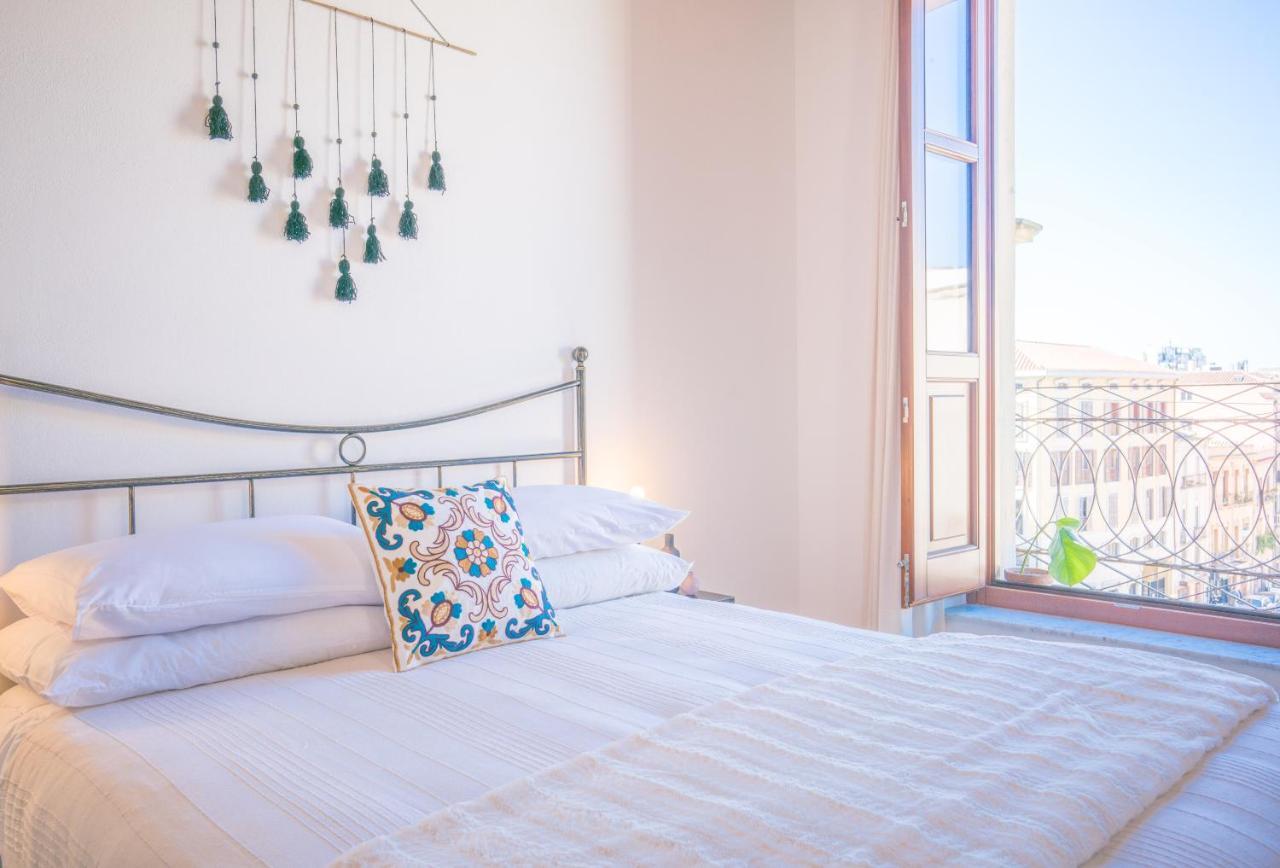 Yenne Rooms Wifi-Ac Кальяри Экстерьер фото